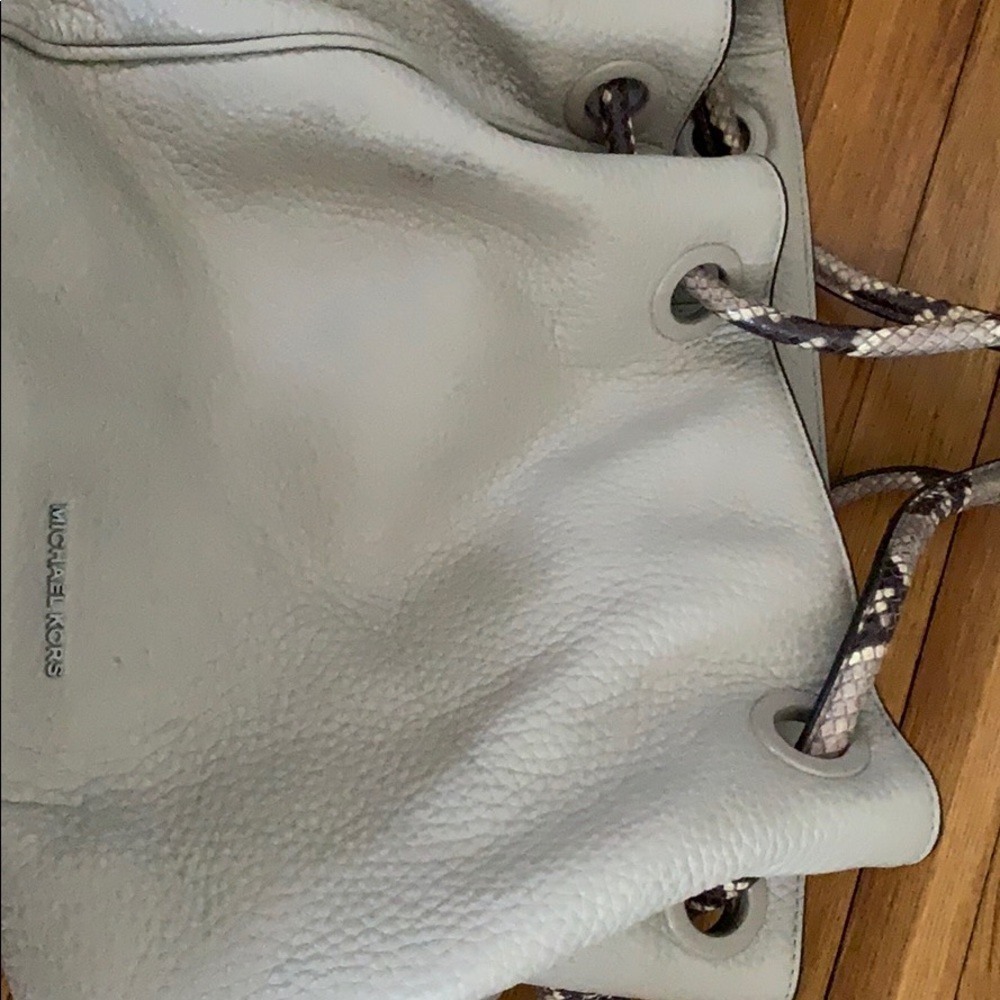 Michael Kors tote